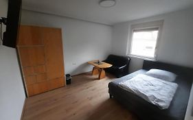 Quiet Room With Shared Kitchen Bathroom
